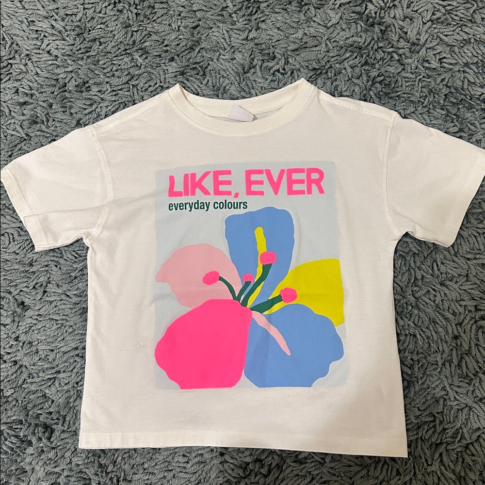 Zara White T-Shirt with Pink Graphic